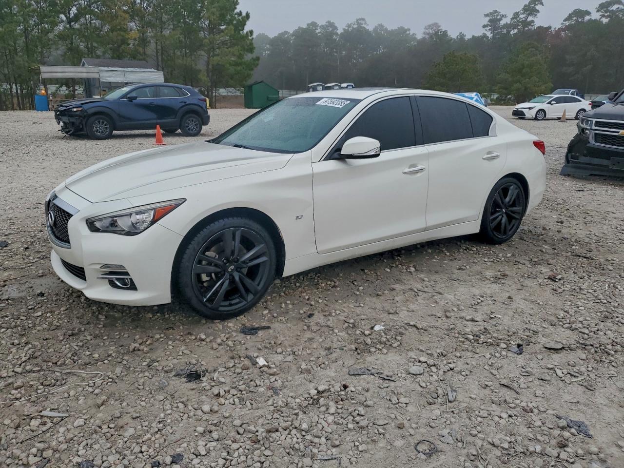 2014 INFINITI Q50