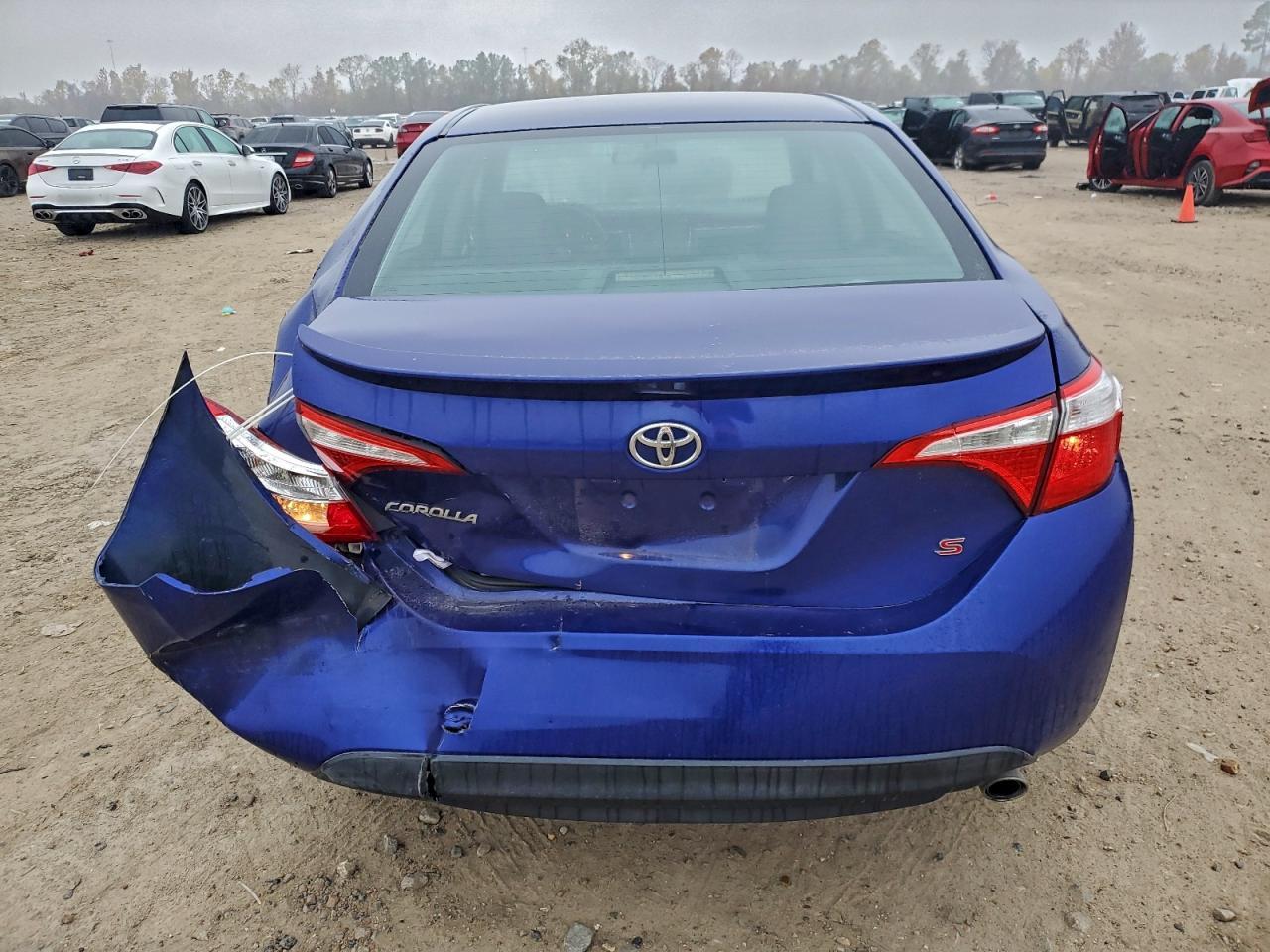 2015 TOYOTA COROLLA