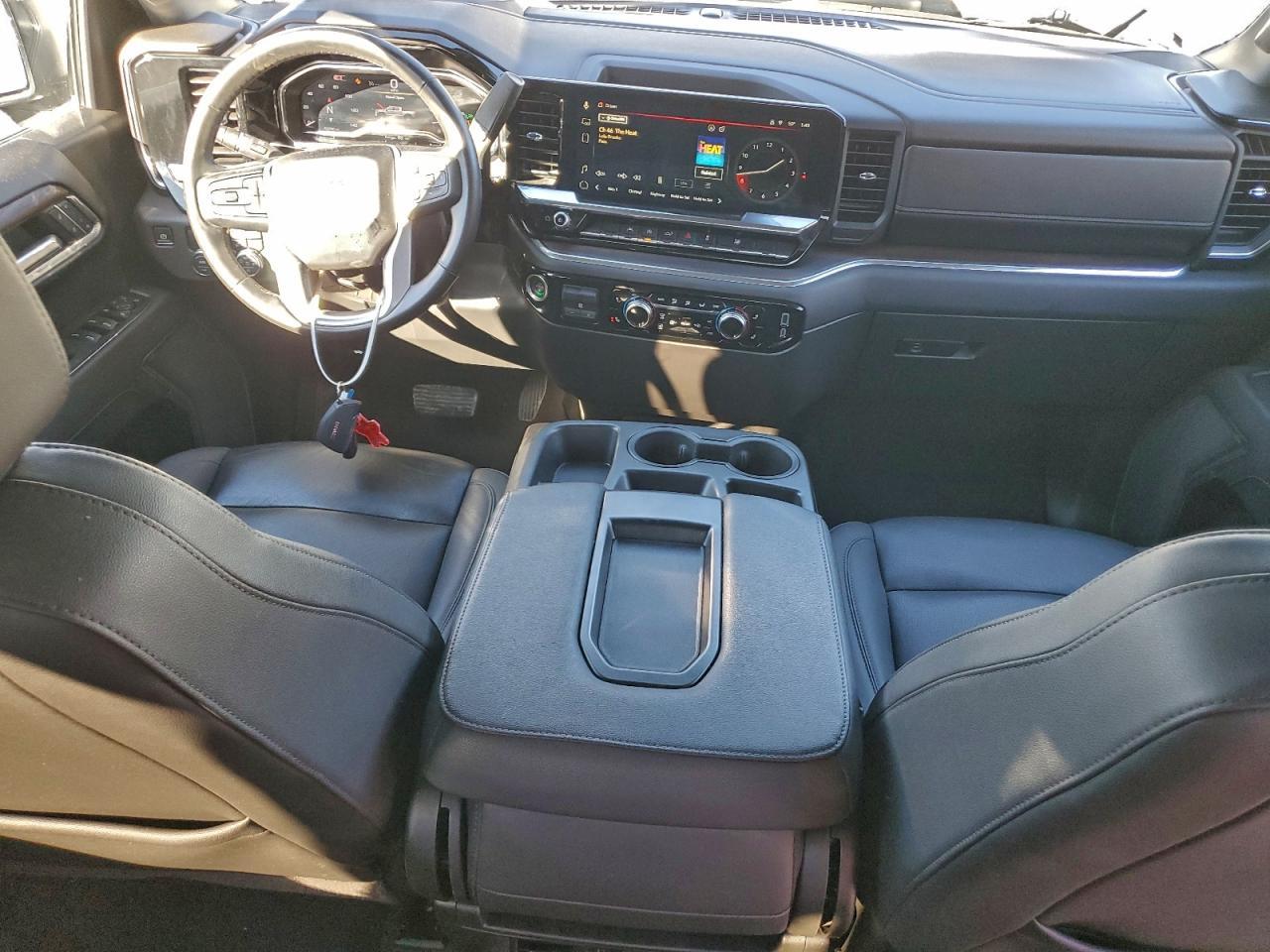 2025 GMC Sierra