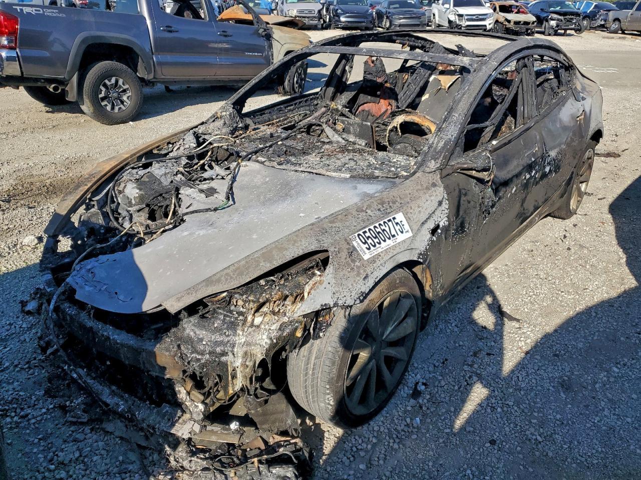 2020 TESLA MODEL 3
