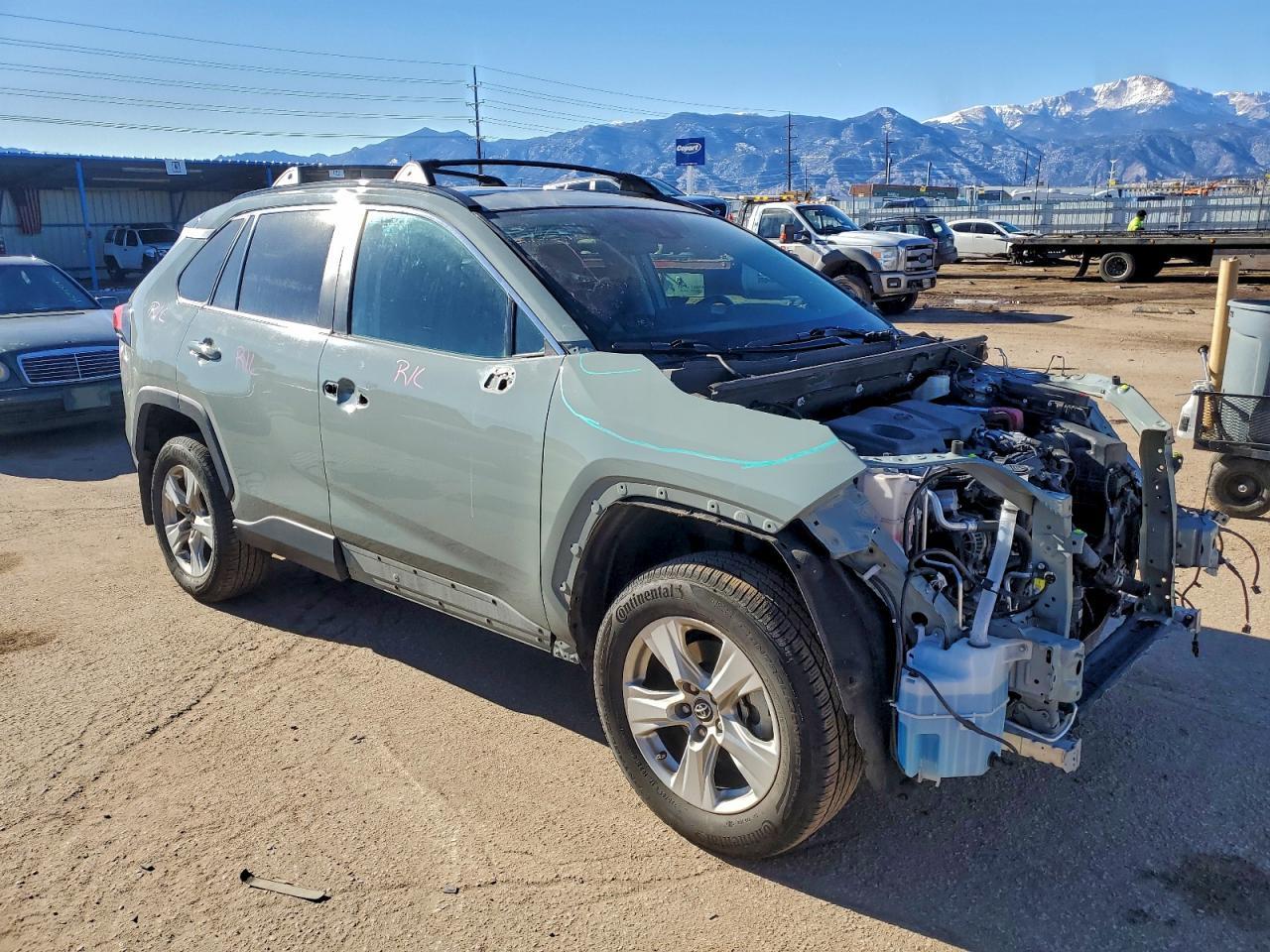 2019 TOYOTA RAV4