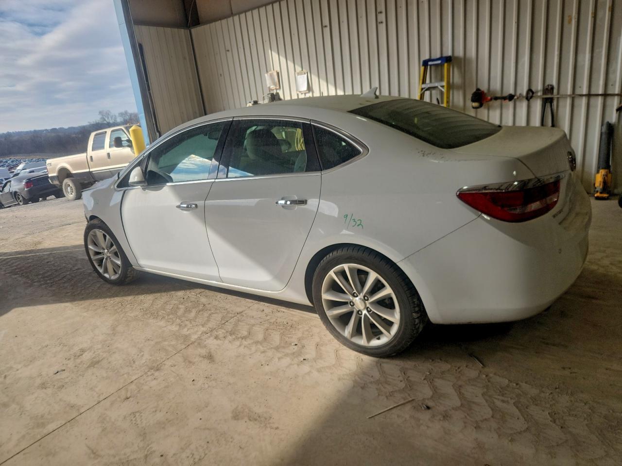 2013 BUICK VERANO