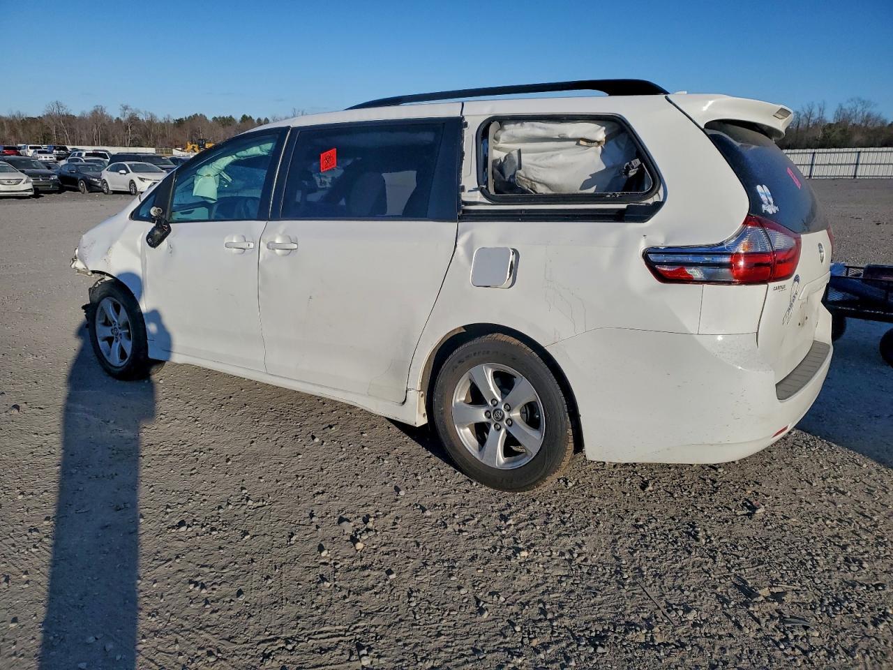 2018 TOYOTA SIENNA