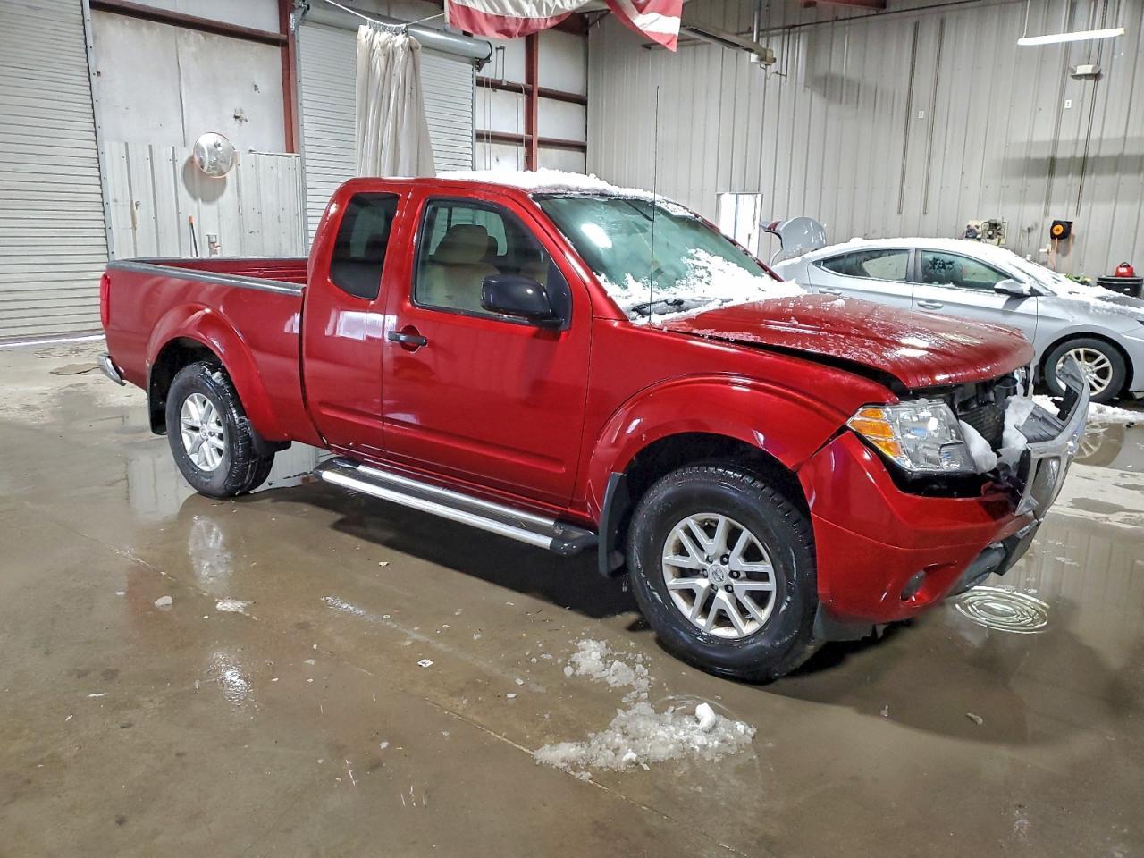 2015 NISSAN Frontier