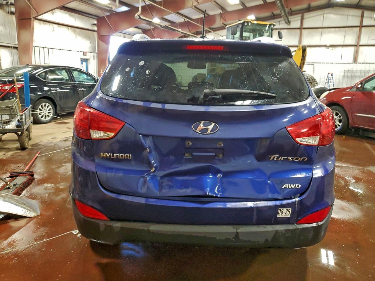 2012 HYUNDAI TUCSON