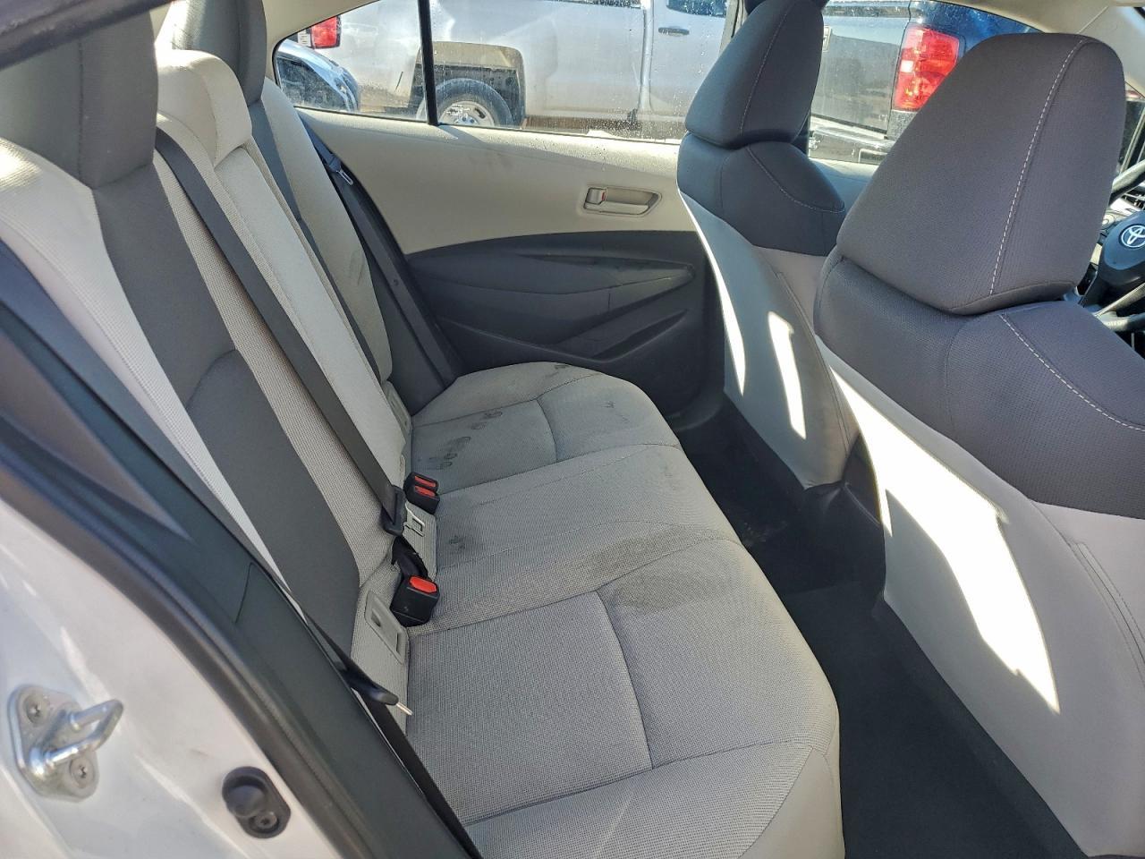 2022 TOYOTA COROLLA