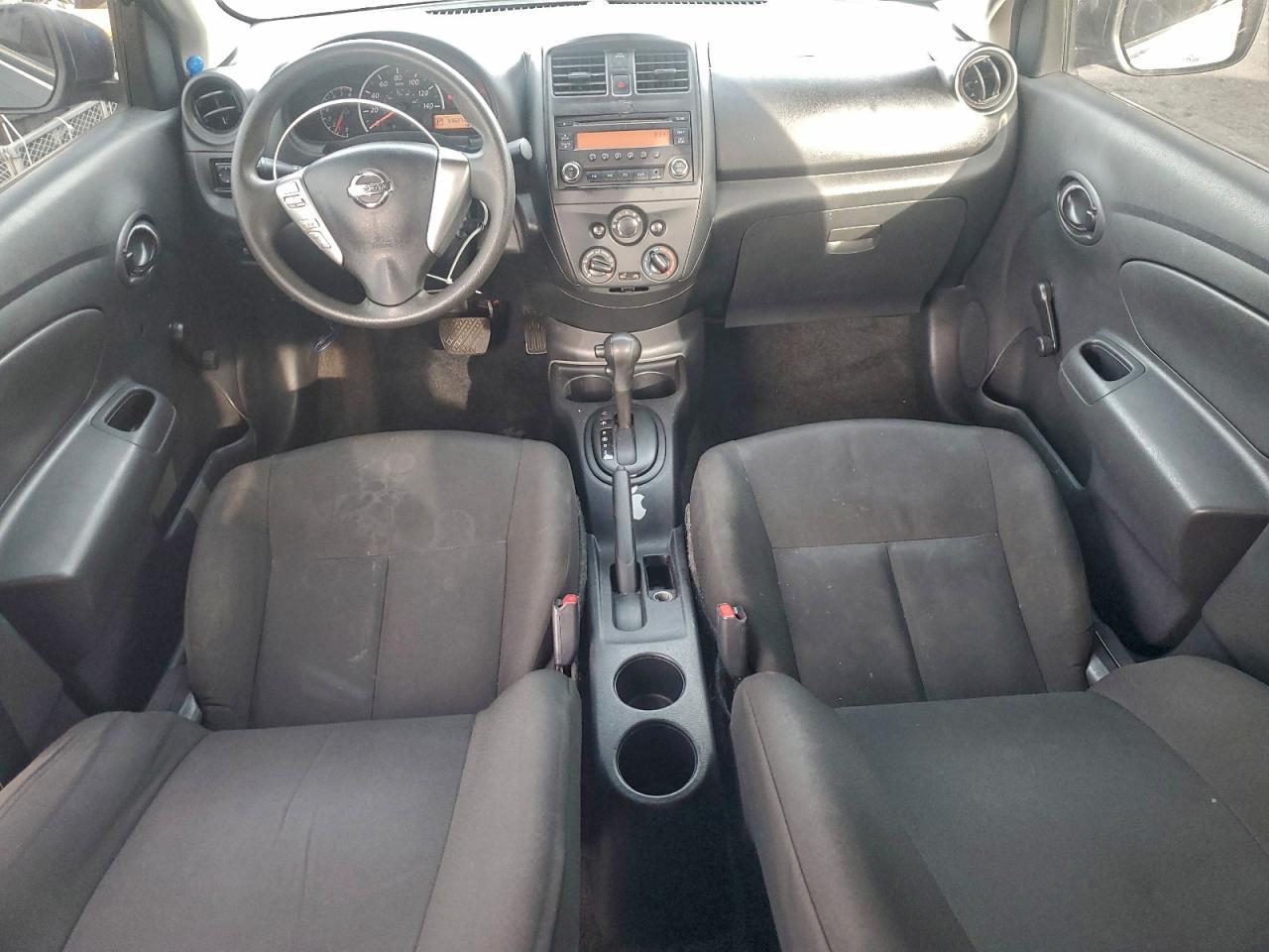 2016 NISSAN VERSA