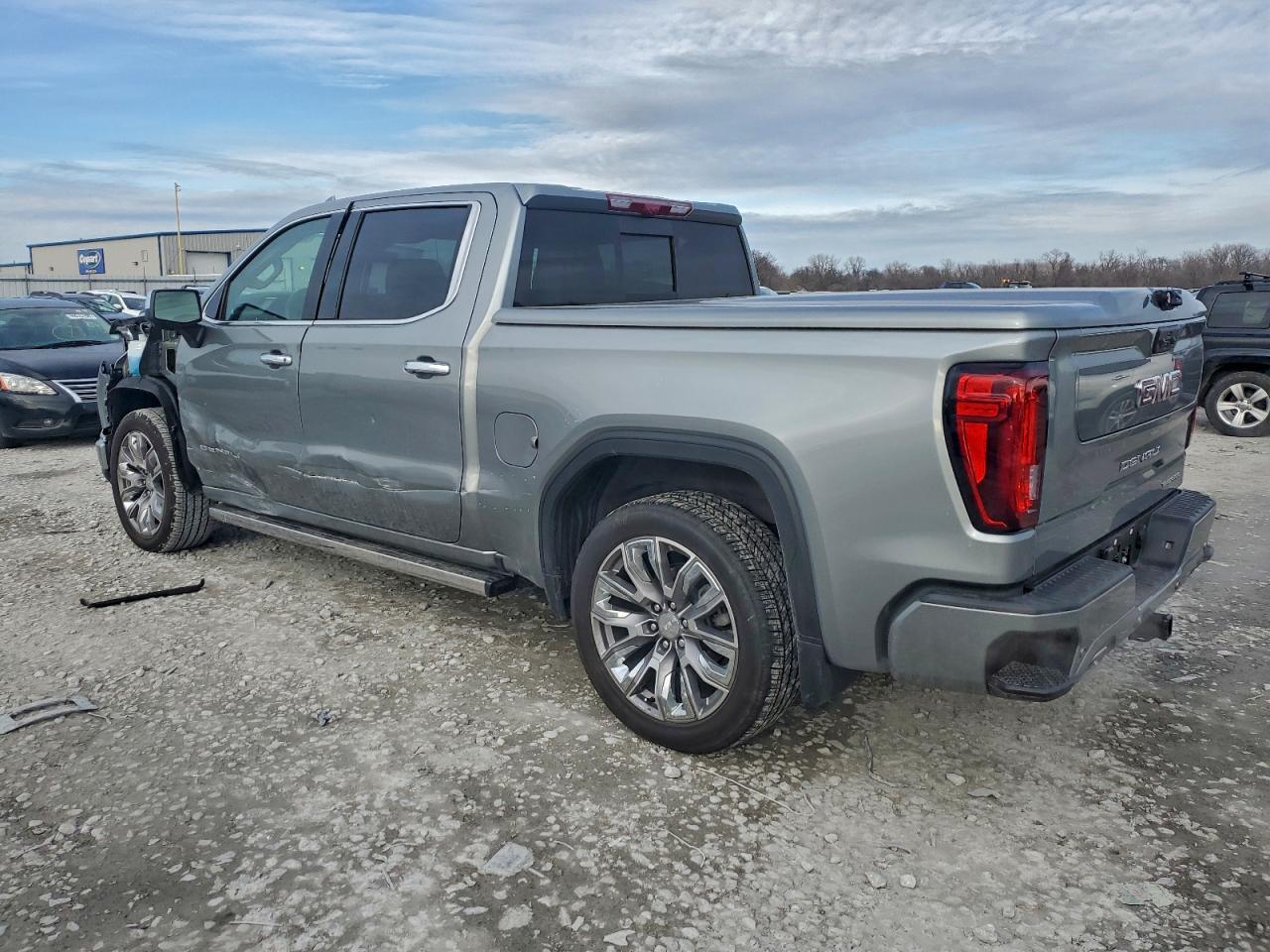 2024 GMC Sierra