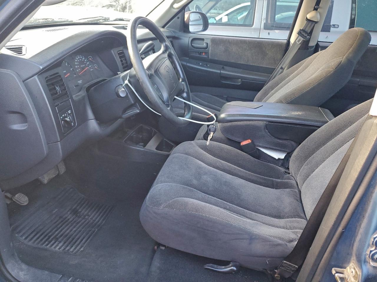 2002 DODGE Dakota