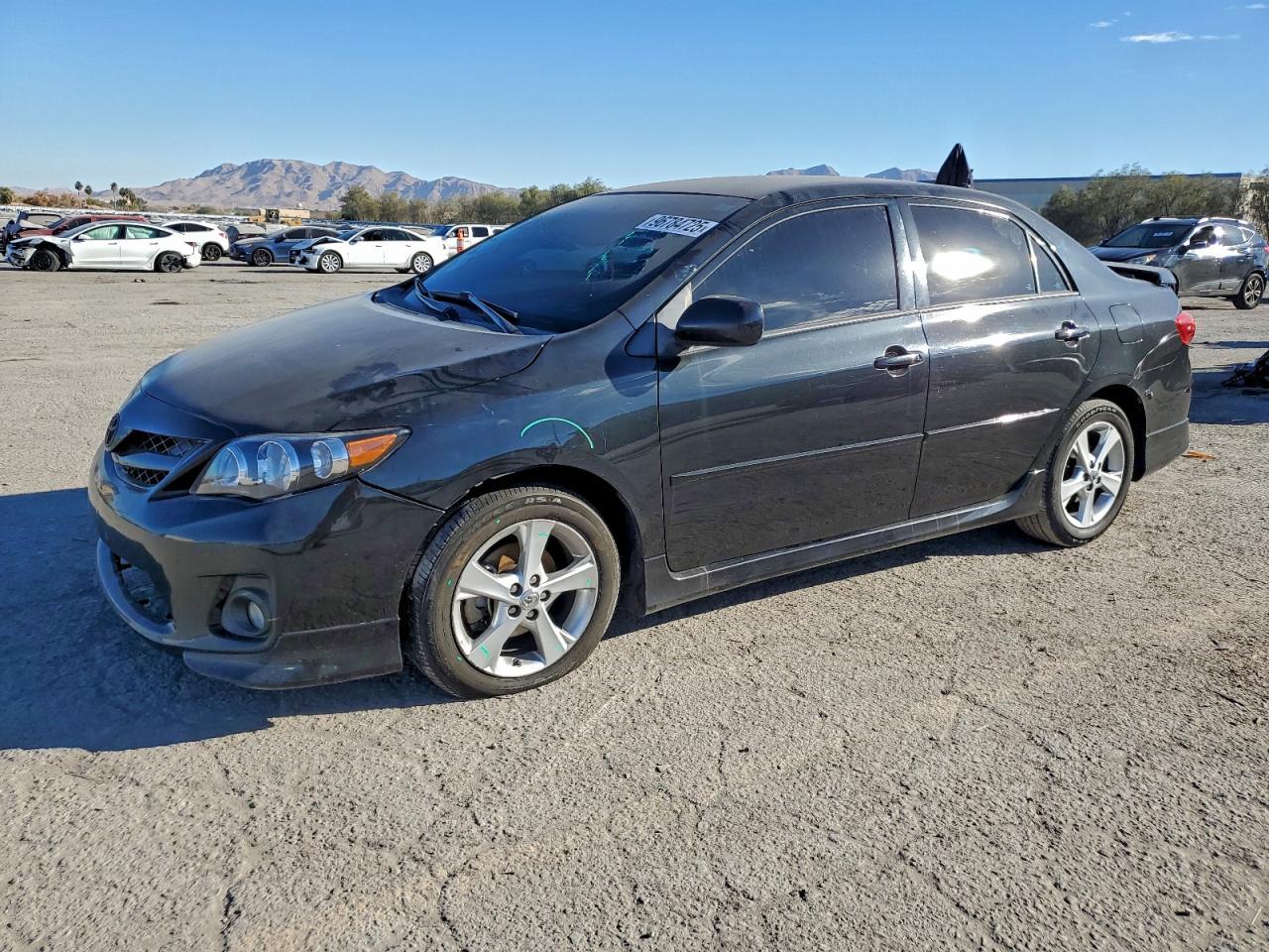 2013 TOYOTA COROLLA