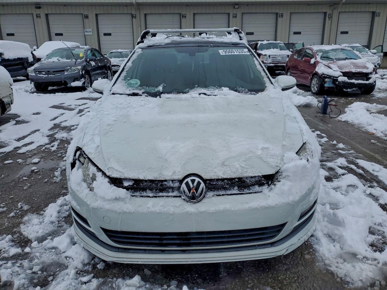 2015 VOLKSWAGEN GOLF