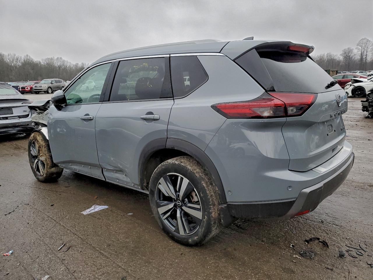 2024 NISSAN ROGUE