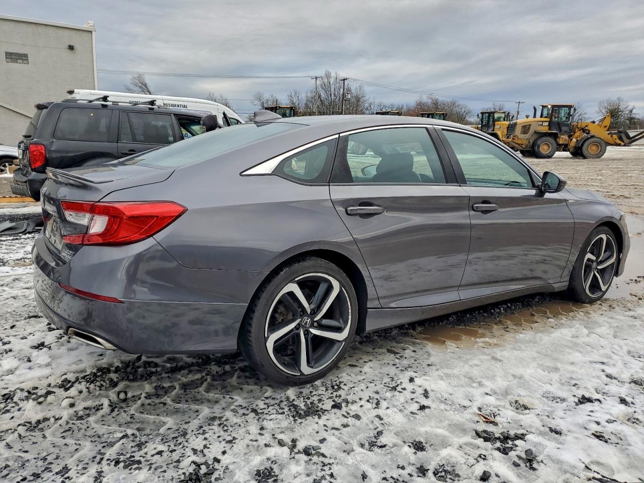 2018 HONDA ACCORD