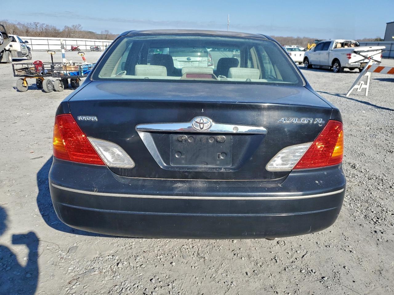 2000 TOYOTA Avalon