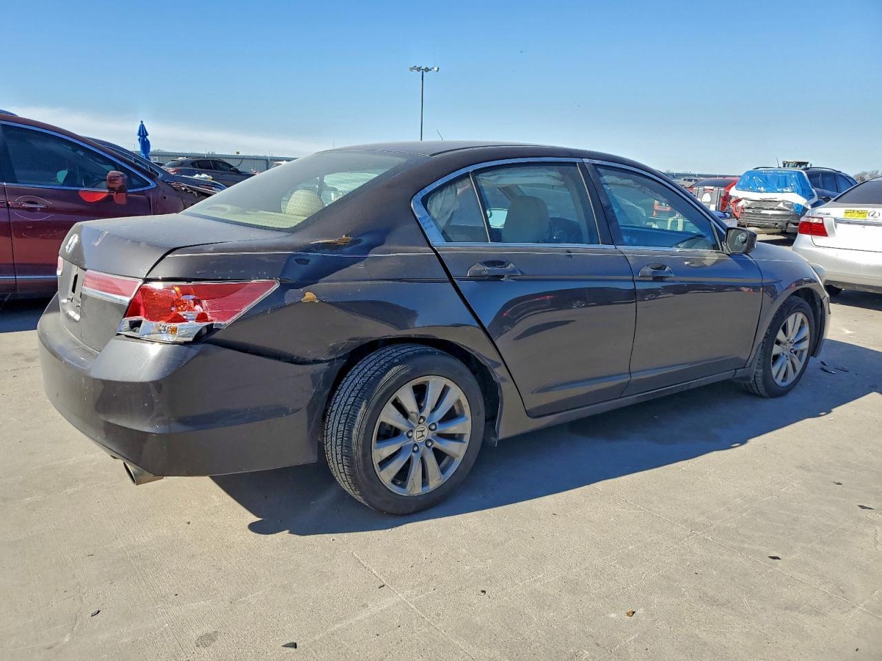 2011 HONDA ACCORD