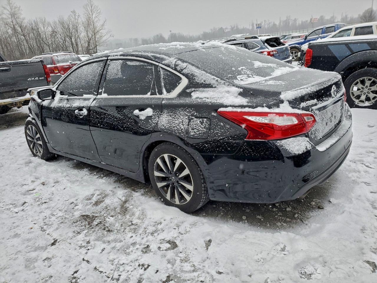 2017 NISSAN ALTIMA