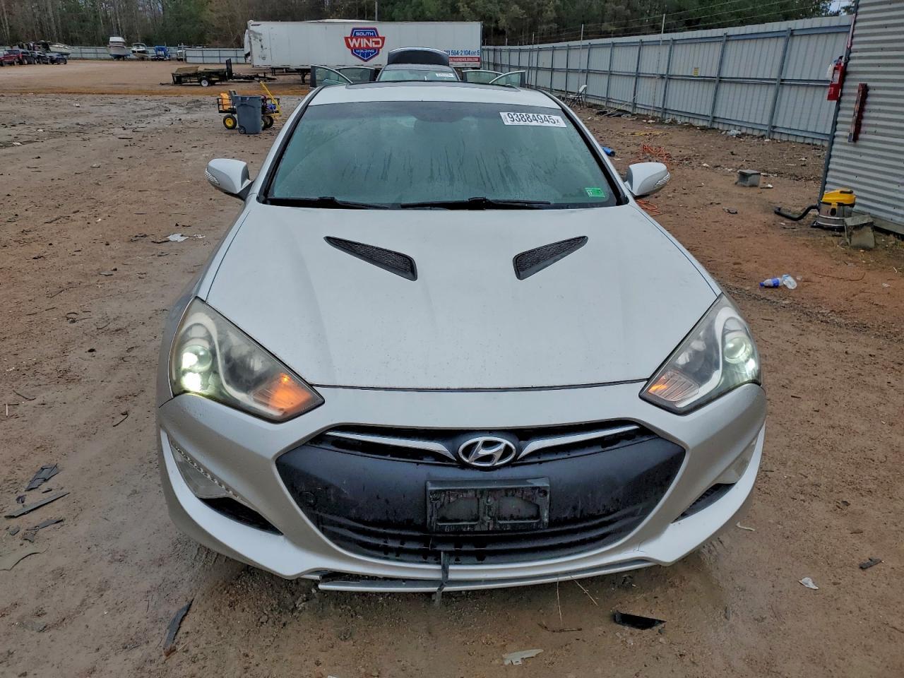 2013 HYUNDAI GENESIS