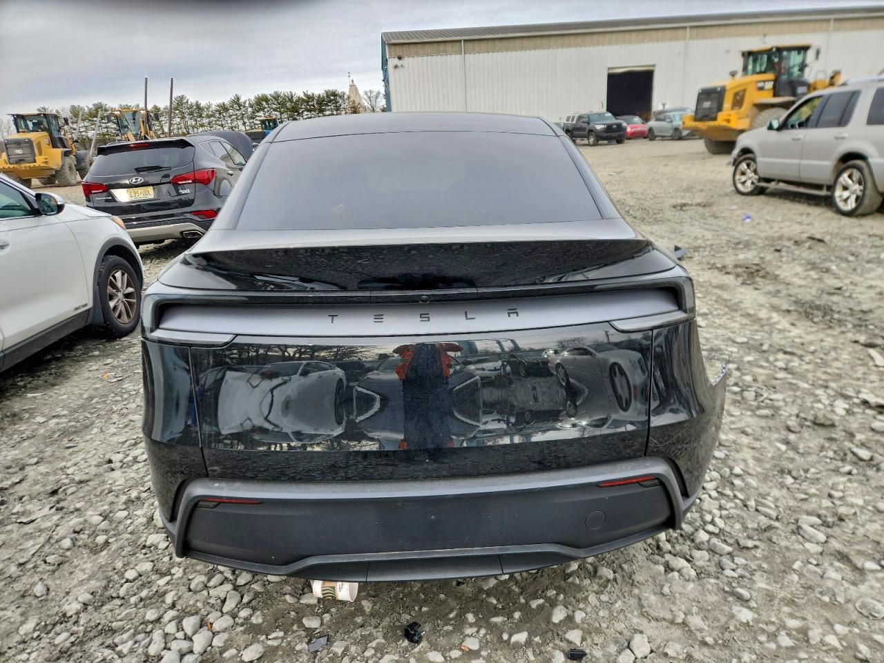 2026 TESLA MODEL Y