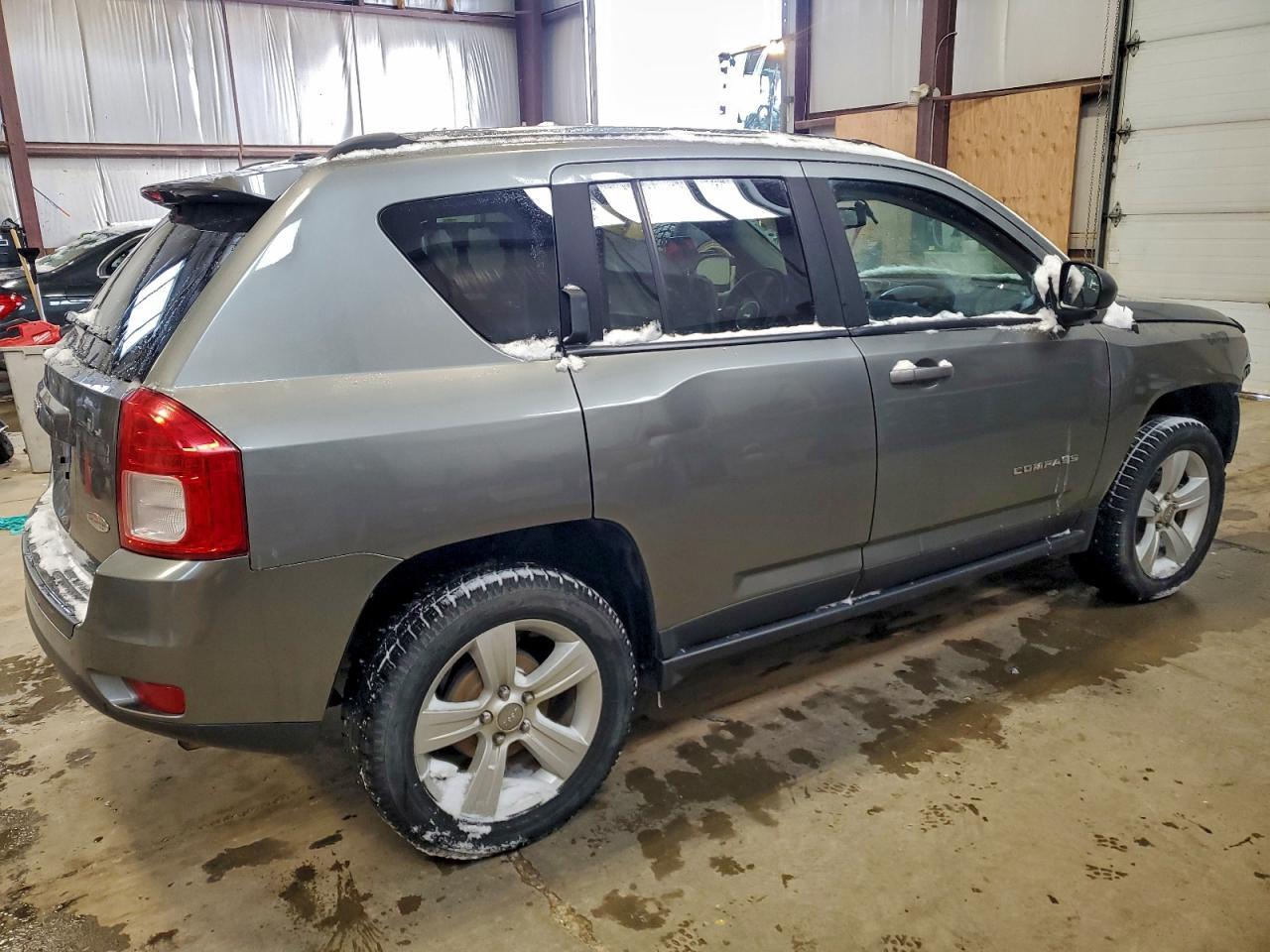 2013 JEEP Compass