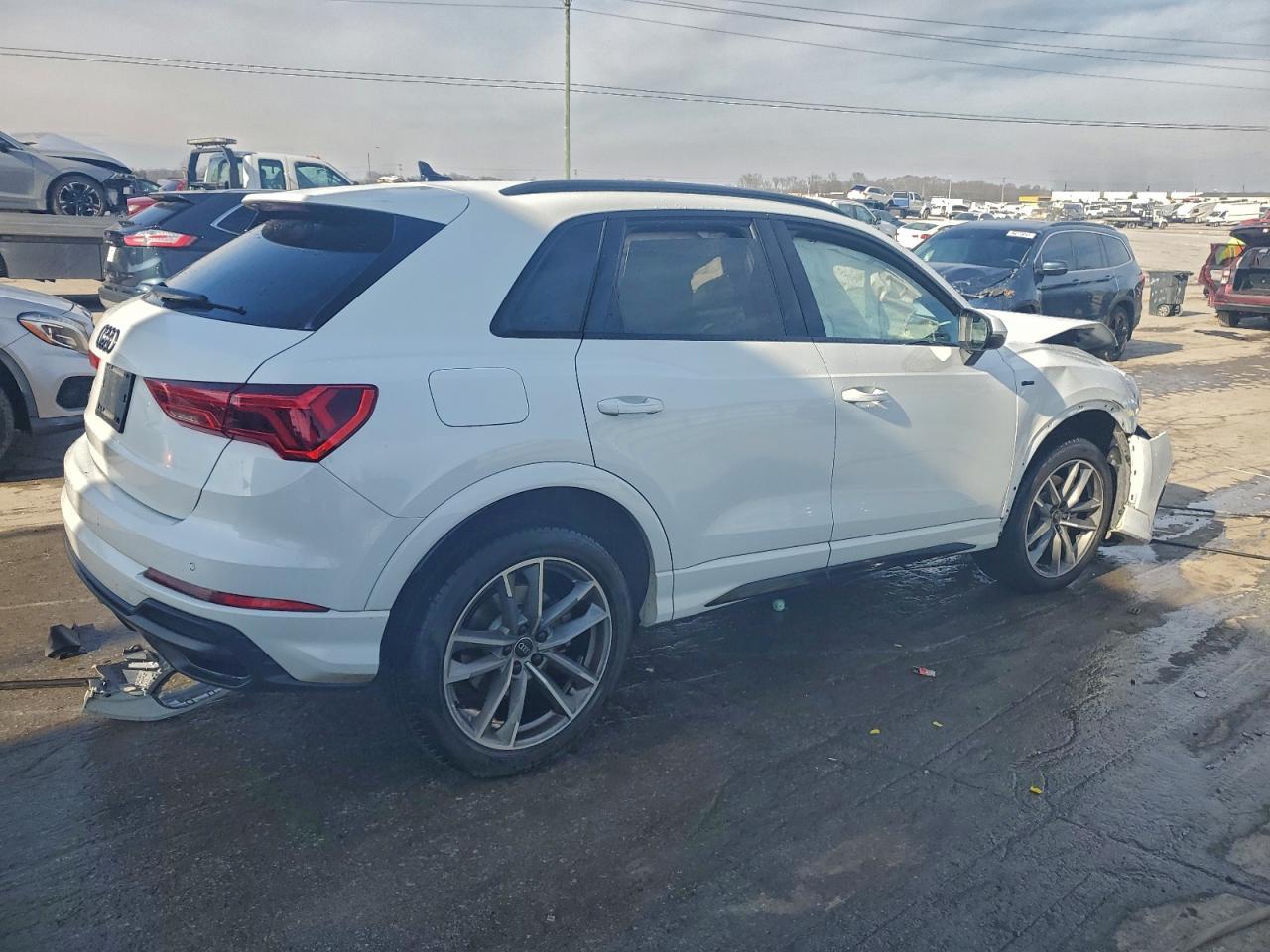 2024 AUDI Q3