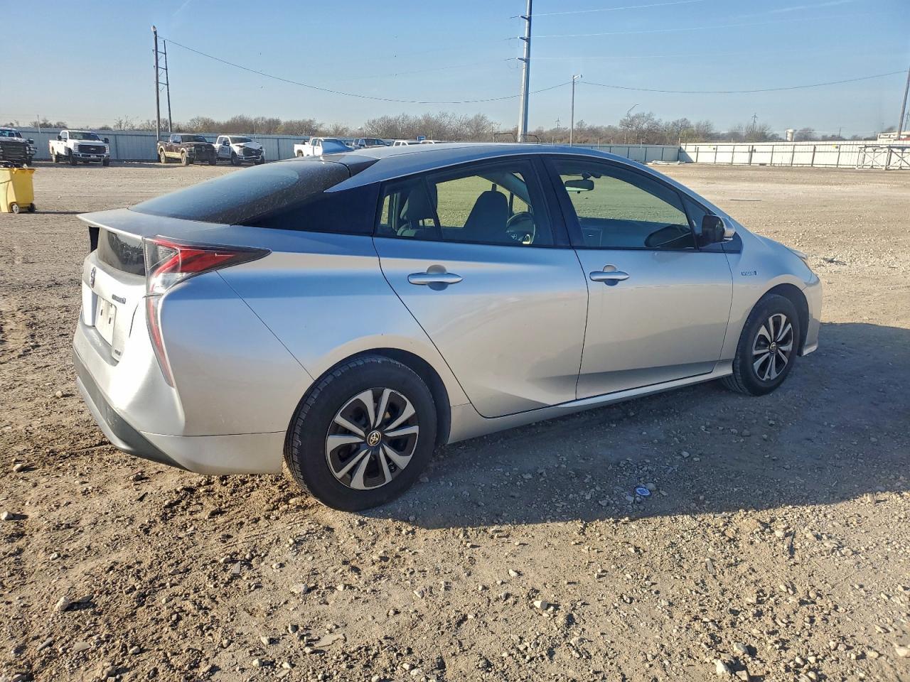 2016 TOYOTA PRIUS