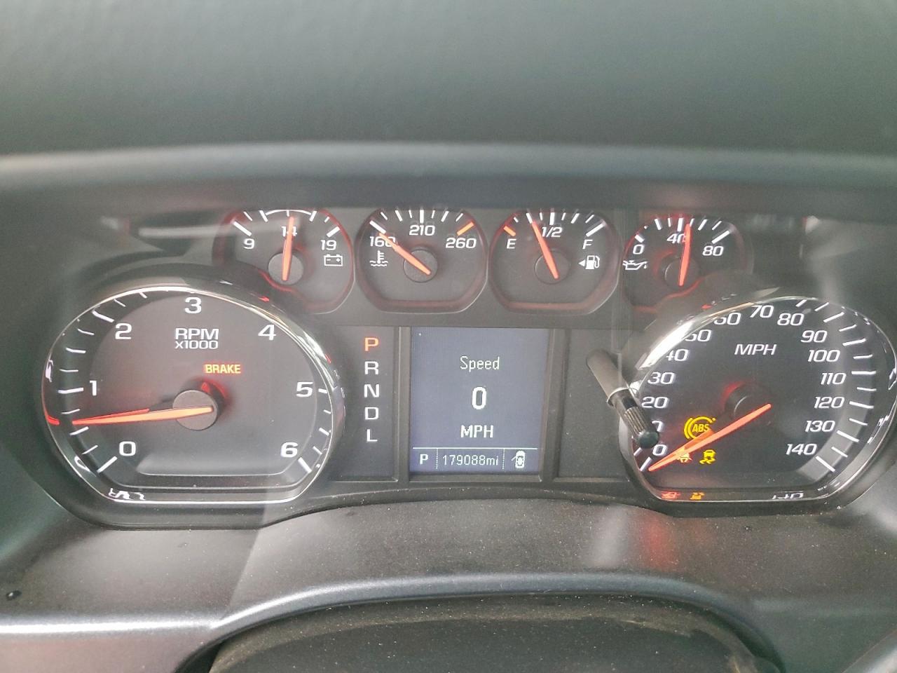 2018 CHEVROLET Silverado