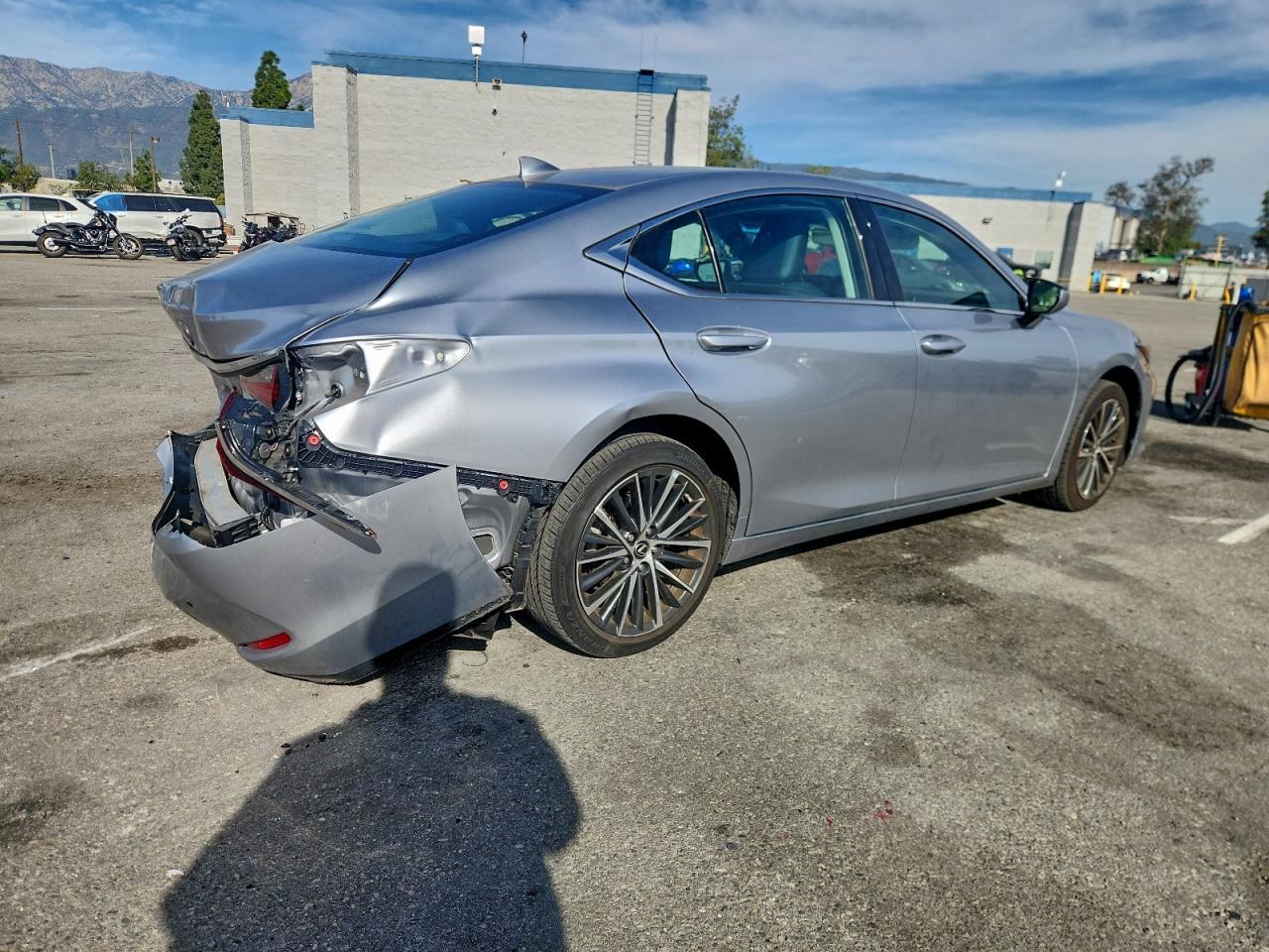 2024 LEXUS ES 350