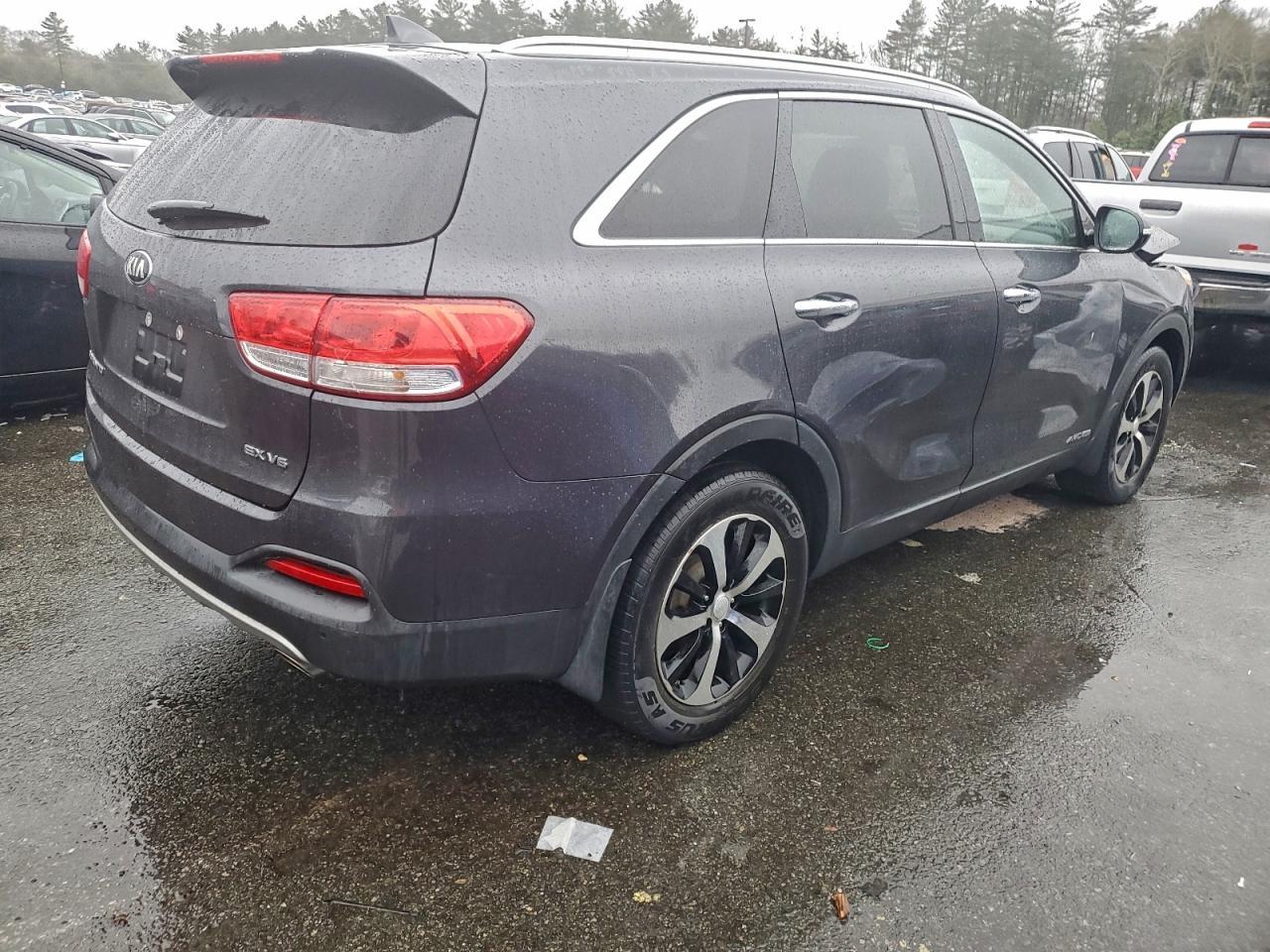 2017 KIA SORENTO