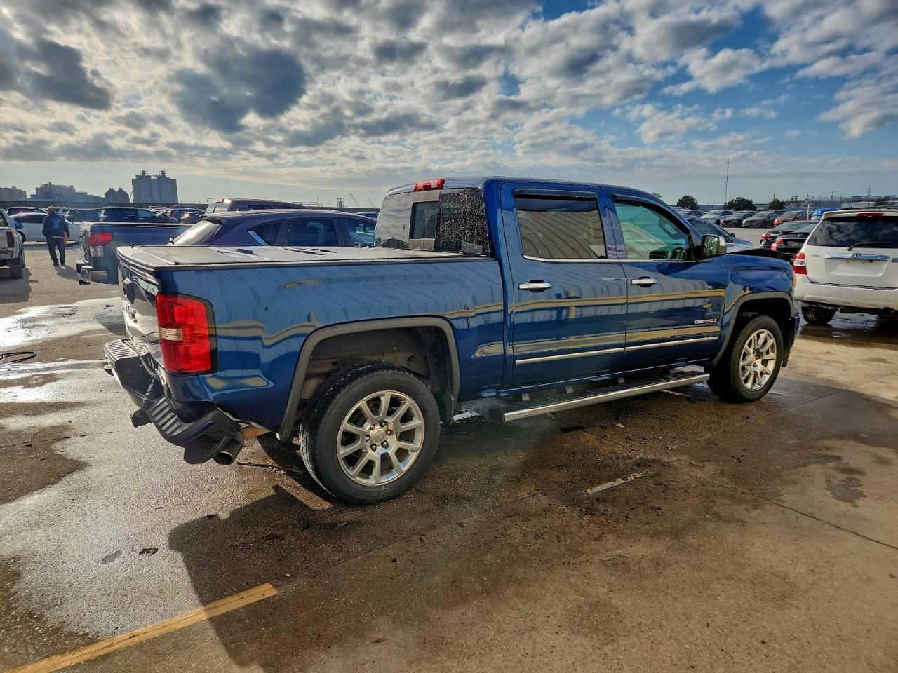 2015 GMC Sierra