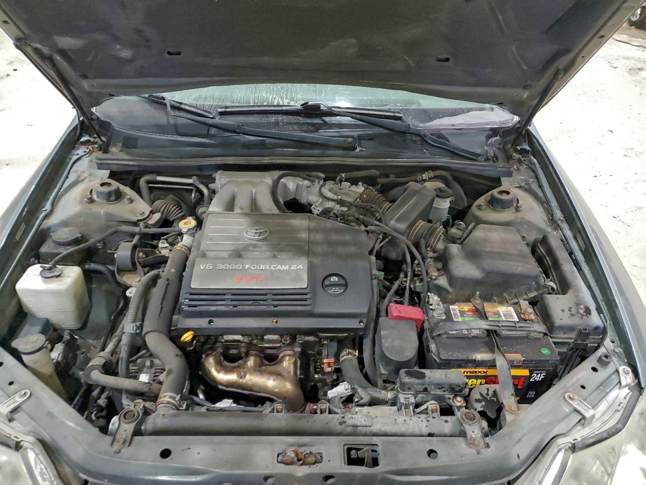 2004 TOYOTA Avalon