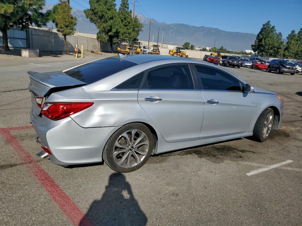 2014 HYUNDAI SONATA