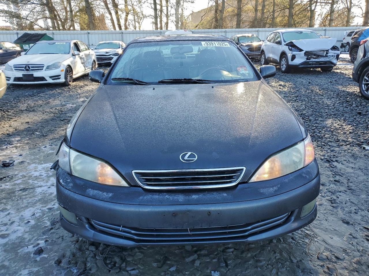 2001 LEXUS Es 300