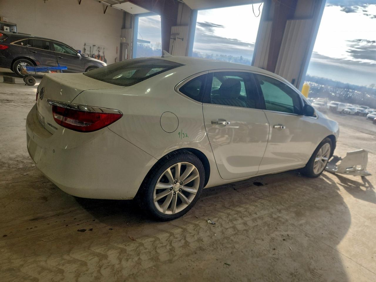 2013 BUICK VERANO