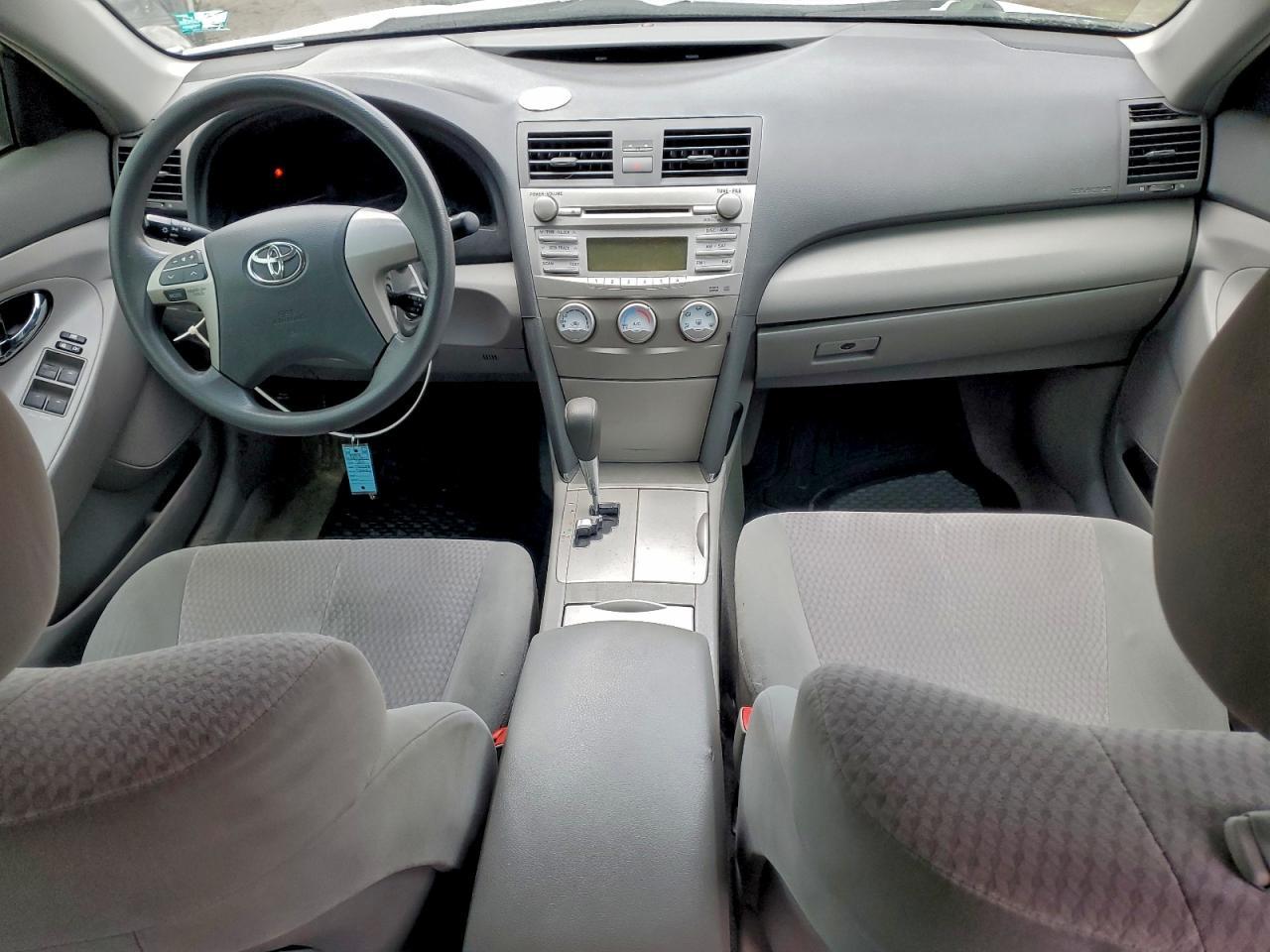 2011 TOYOTA CAMRY
