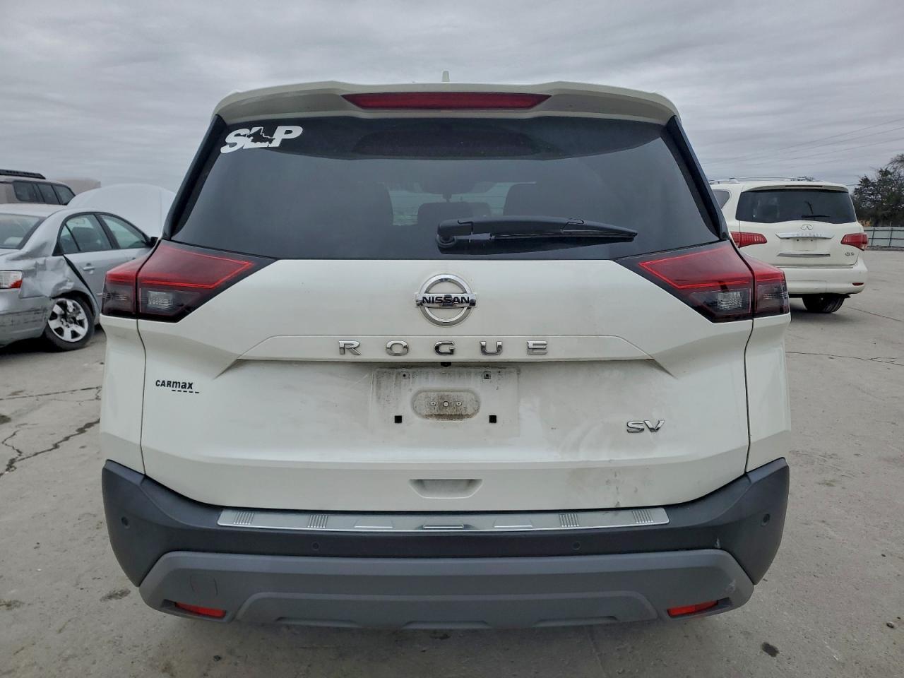 2021 NISSAN ROGUE