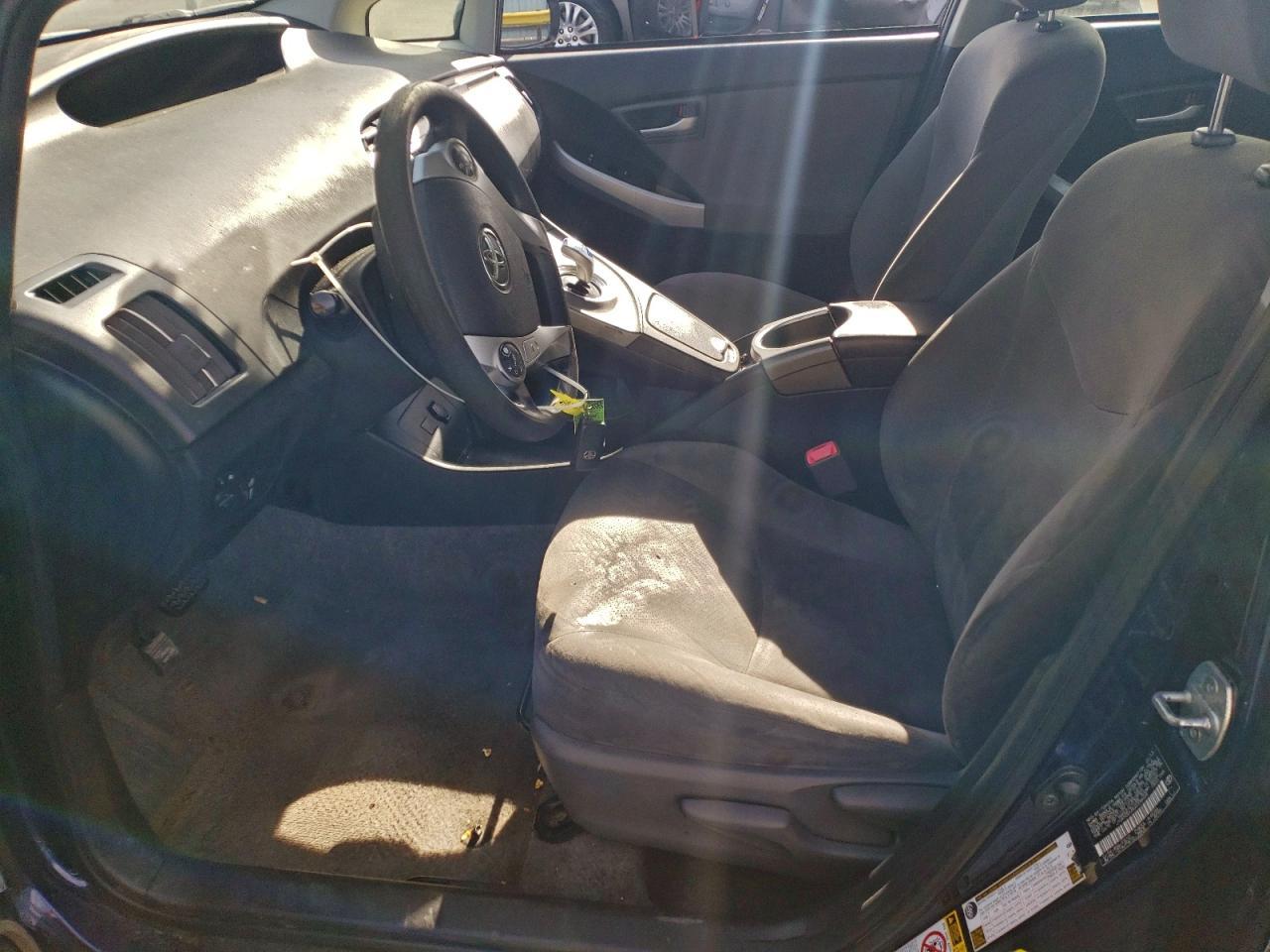 2013 TOYOTA PRIUS