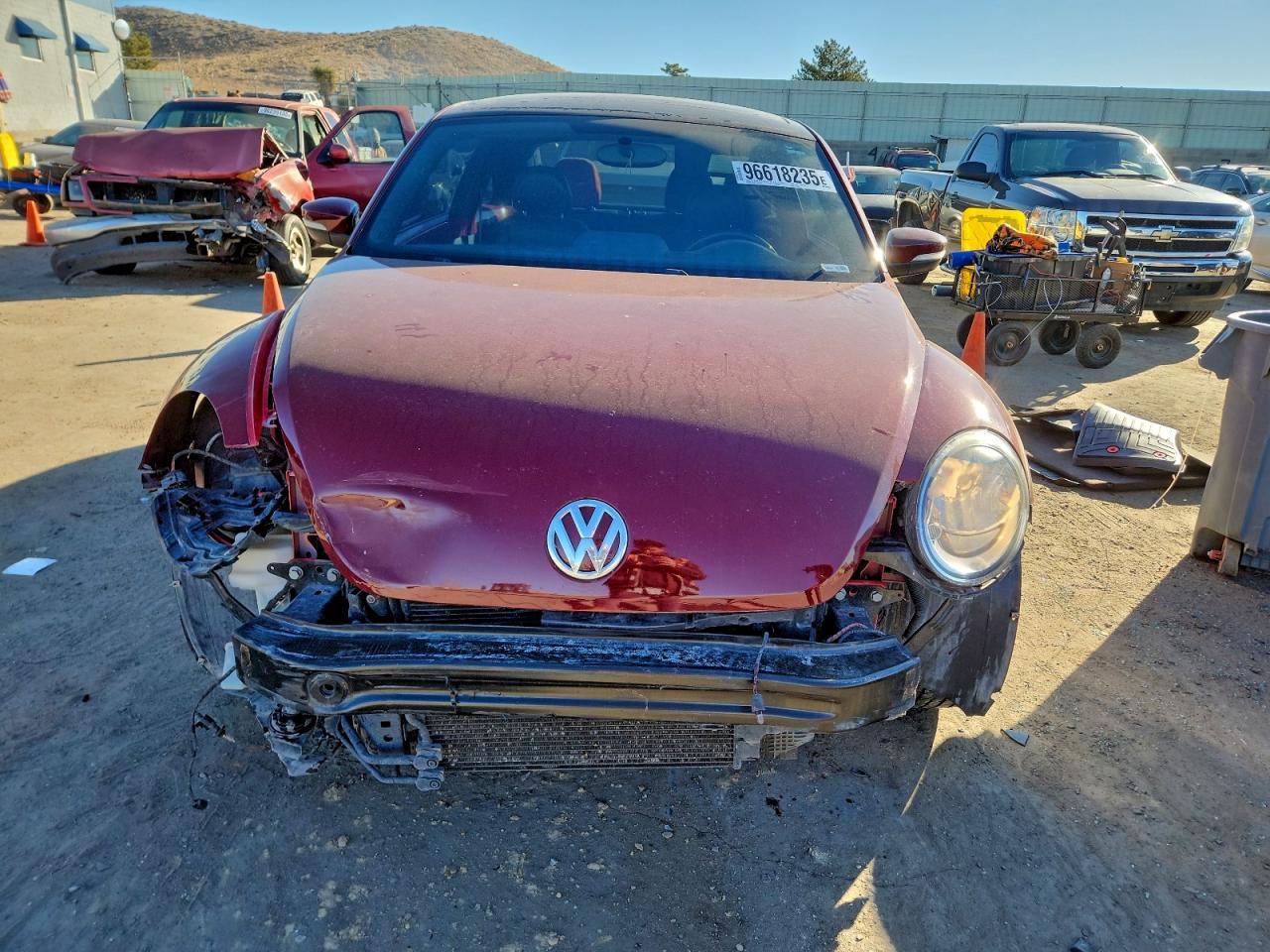 2013 VOLKSWAGEN Beetle