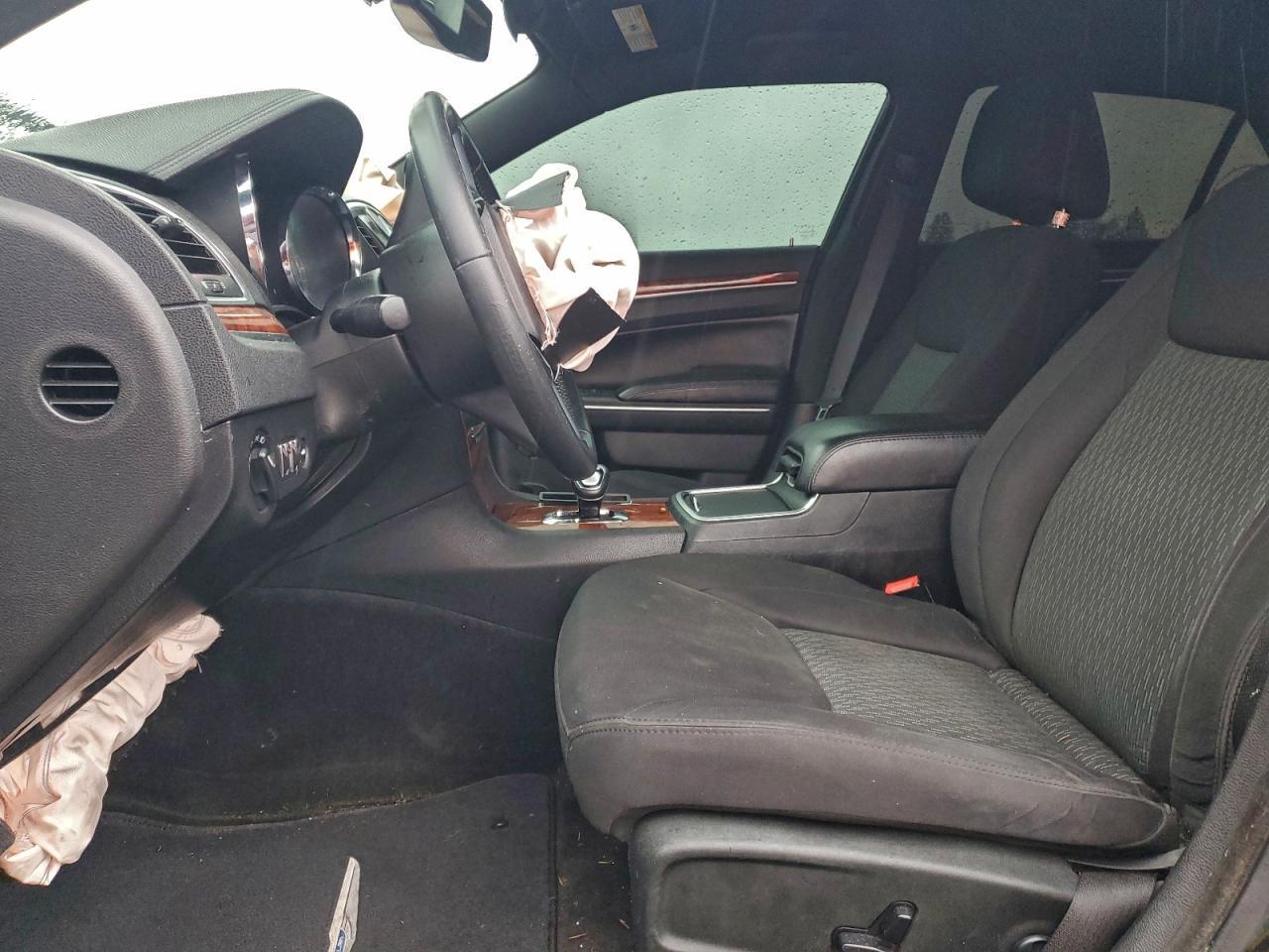 2012 CHRYSLER 300
