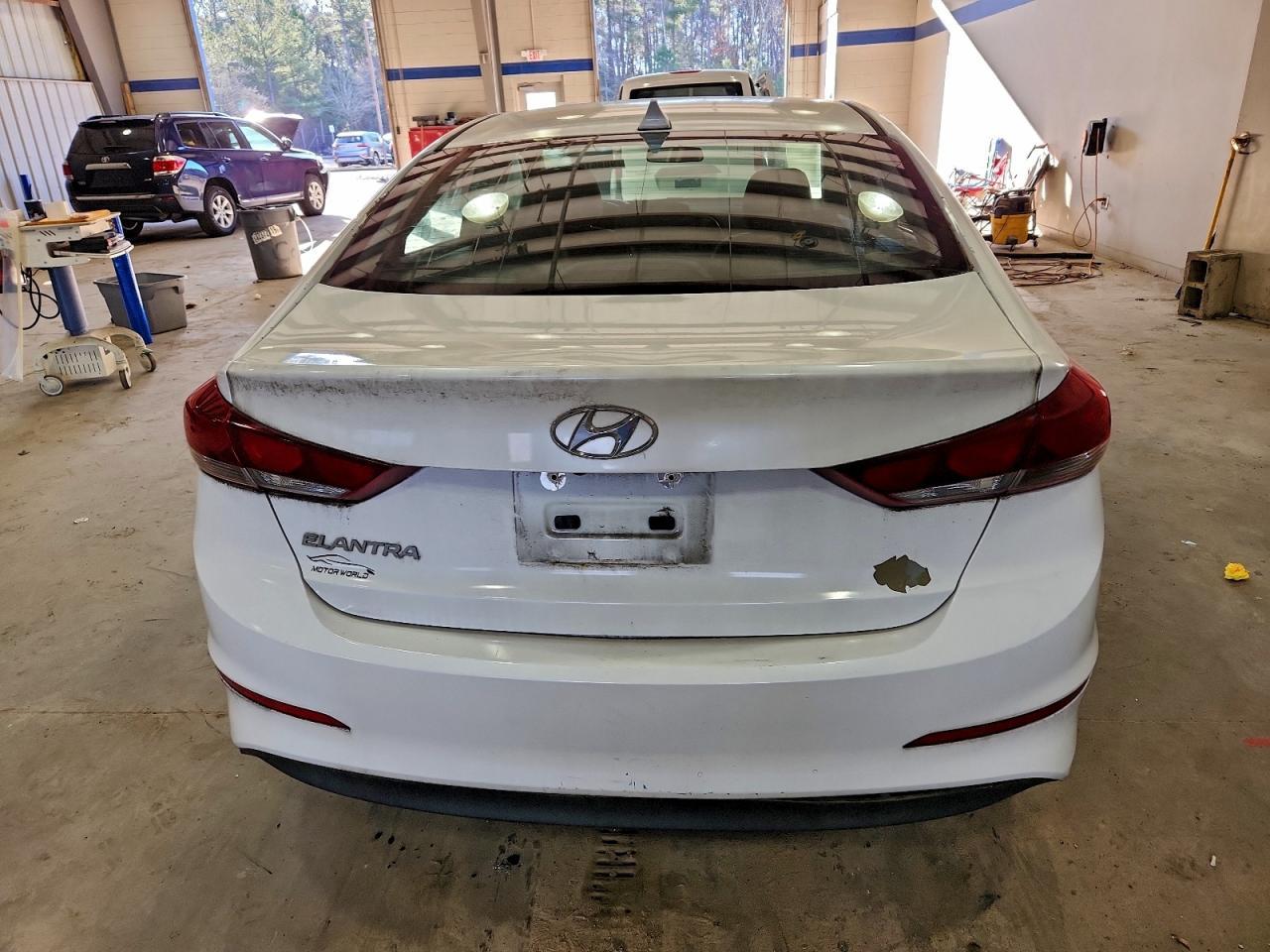 2018 HYUNDAI ELANTRA
