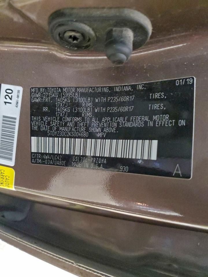 2019 TOYOTA SIENNA