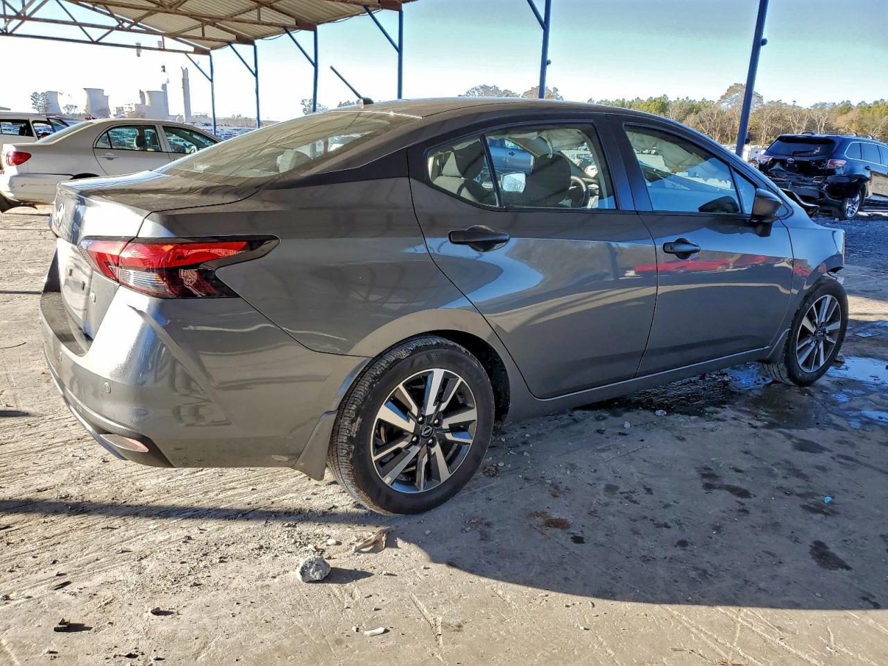 2025 NISSAN VERSA