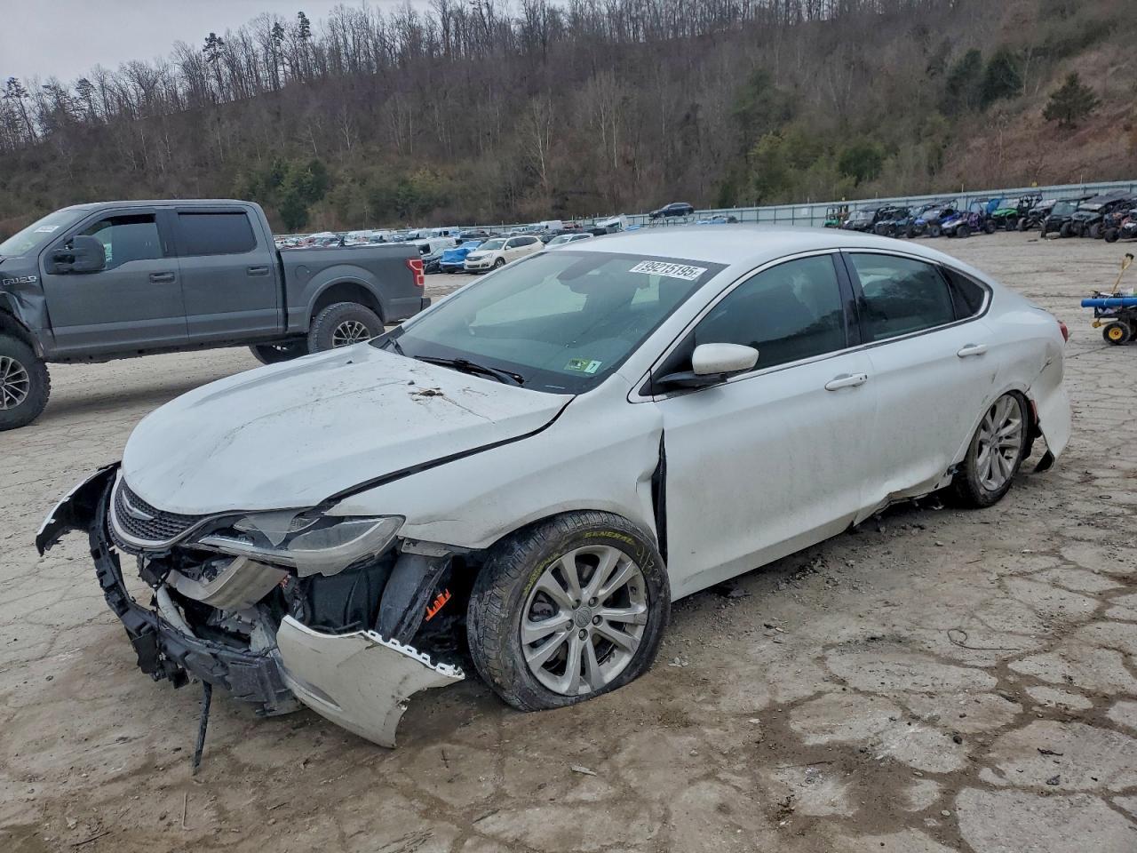 2016 CHRYSLER 200