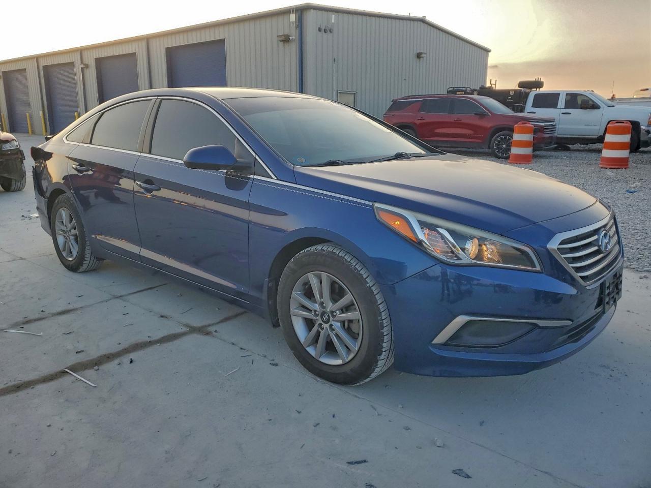 2016 HYUNDAI SONATA