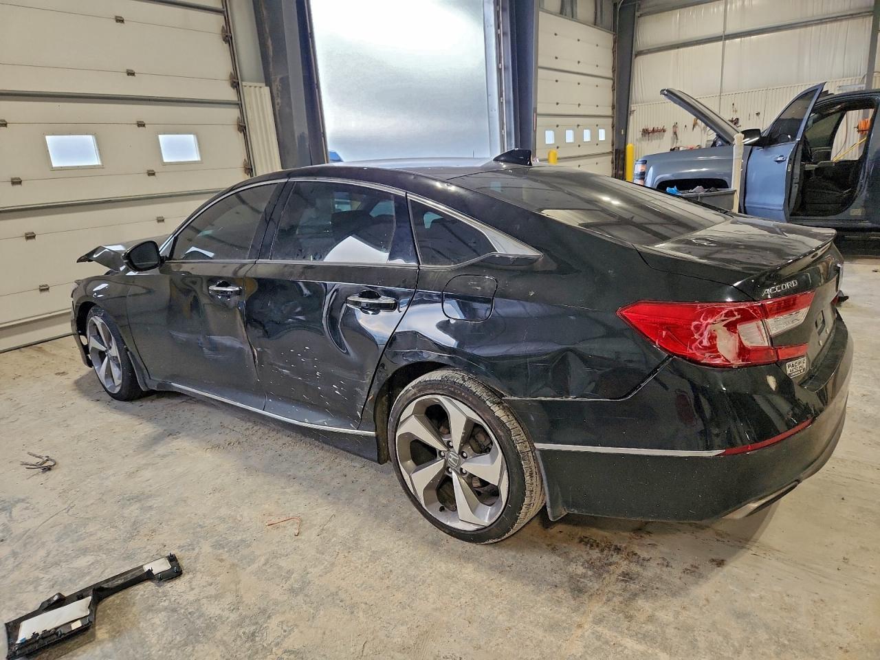 2018 HONDA ACCORD