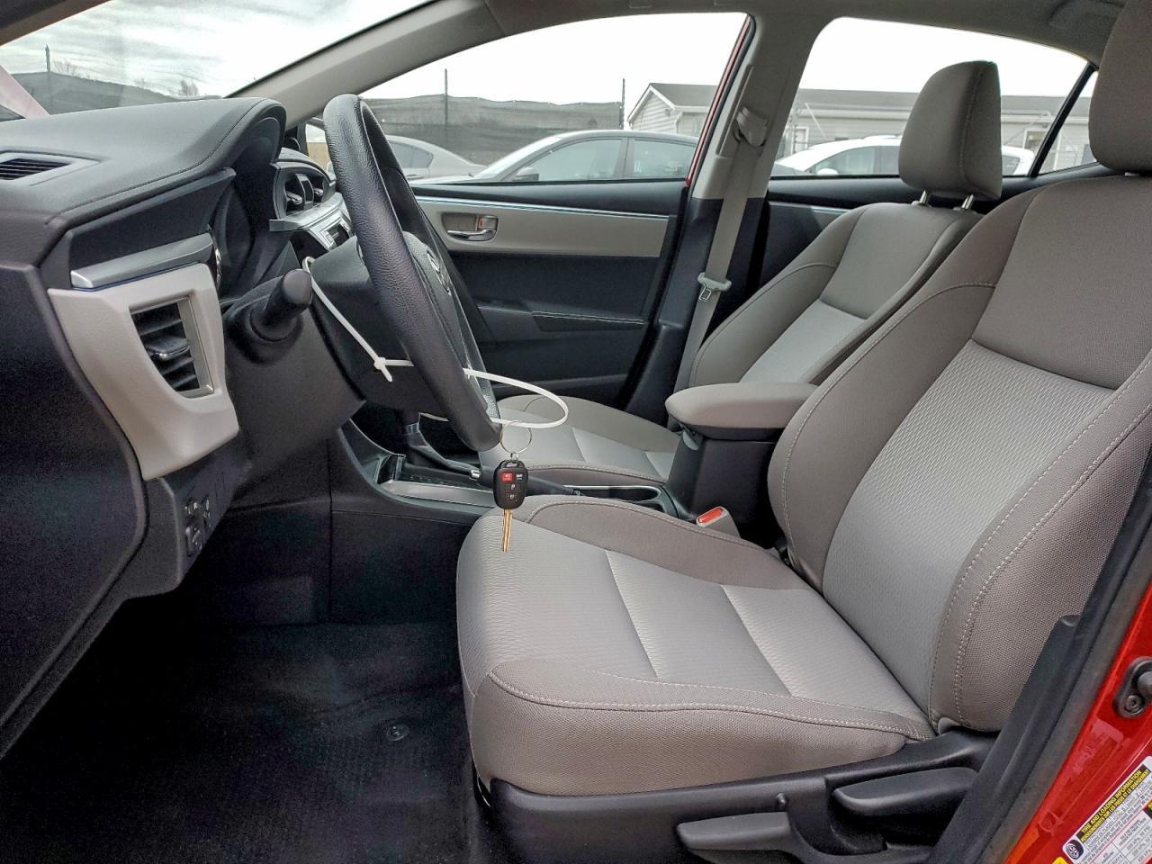 2016 TOYOTA COROLLA