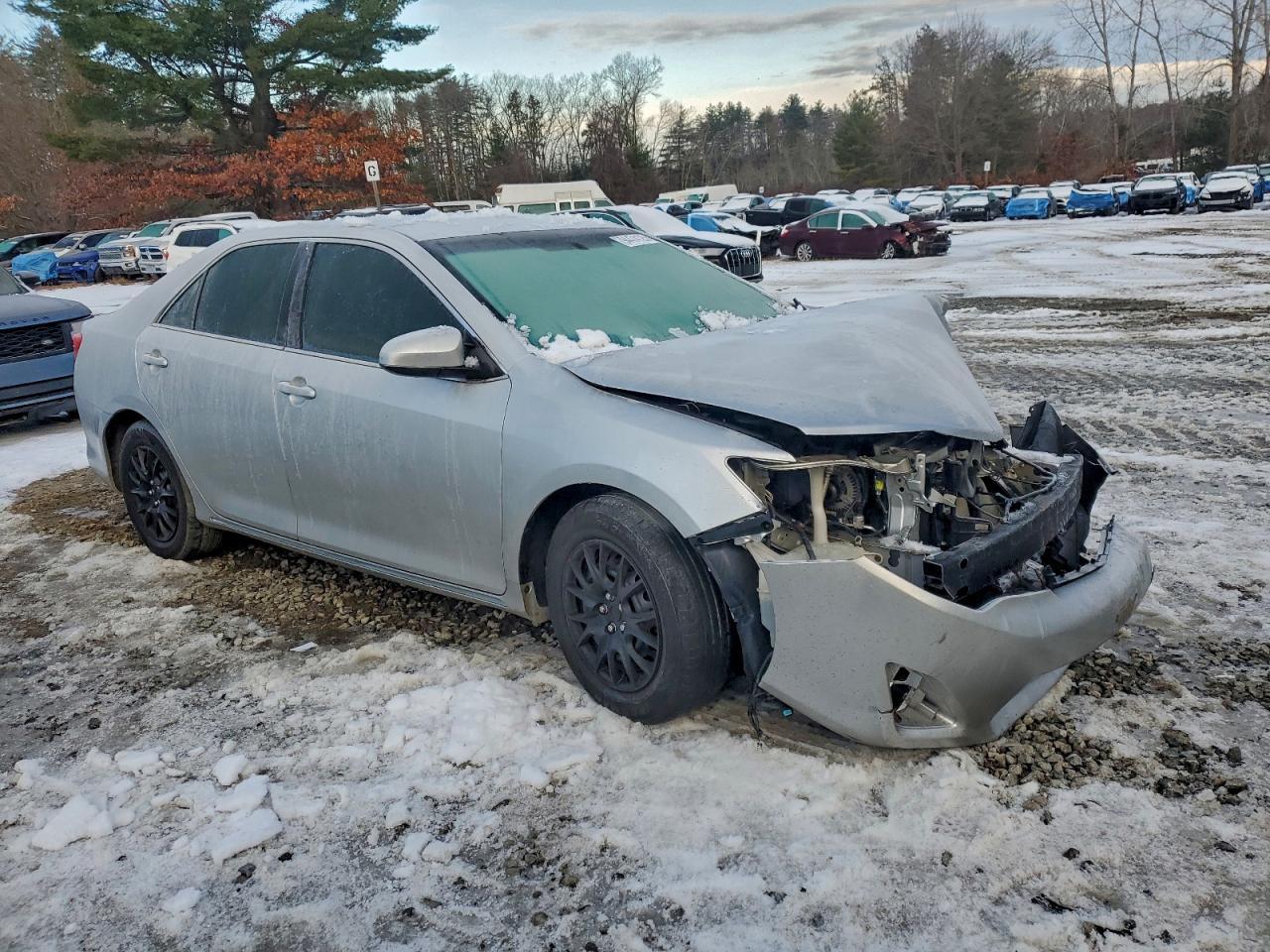 2013 TOYOTA CAMRY