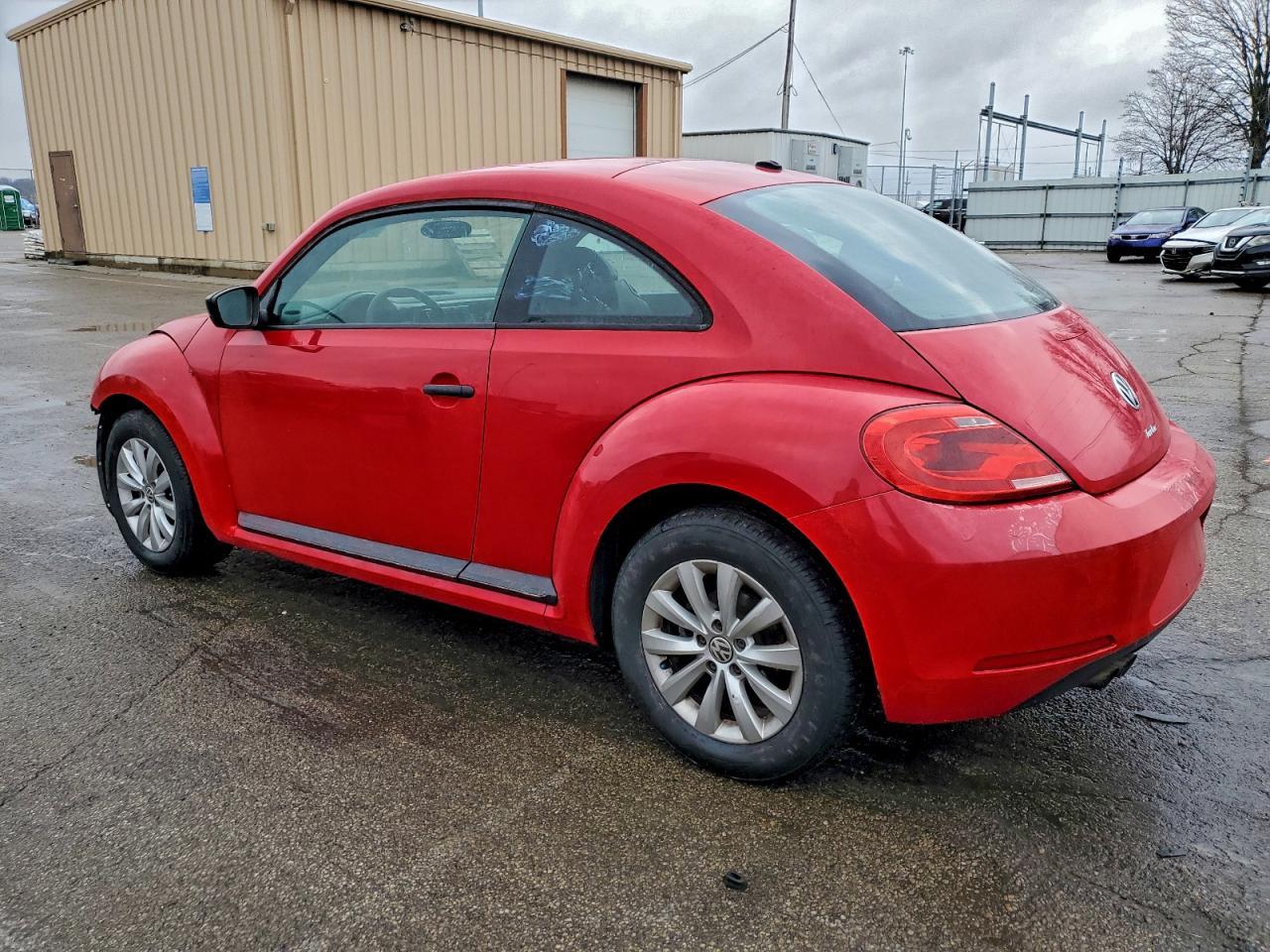 2016 VOLKSWAGEN Beetle