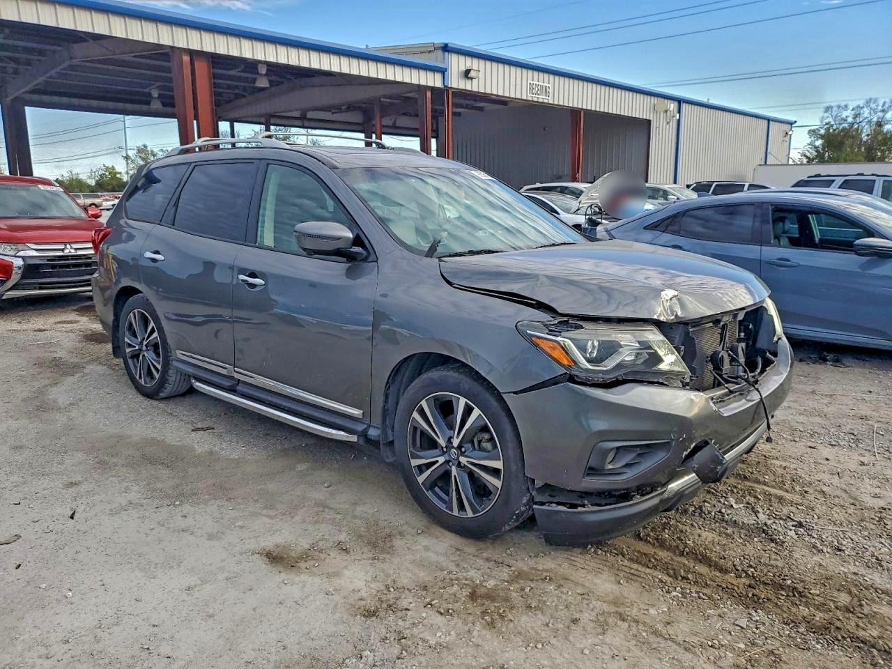 2019 NISSAN PATHFINDER