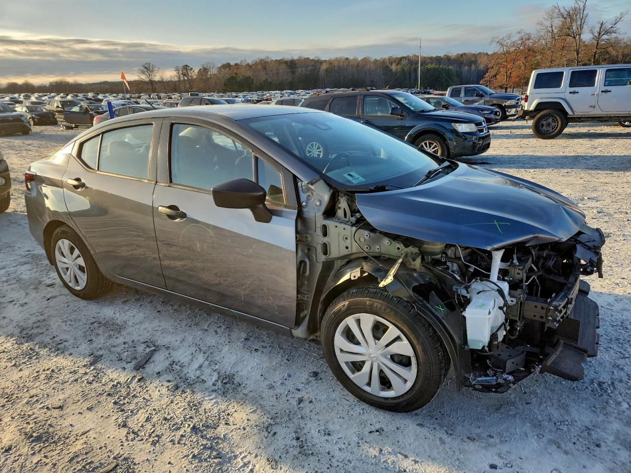 2021 NISSAN VERSA