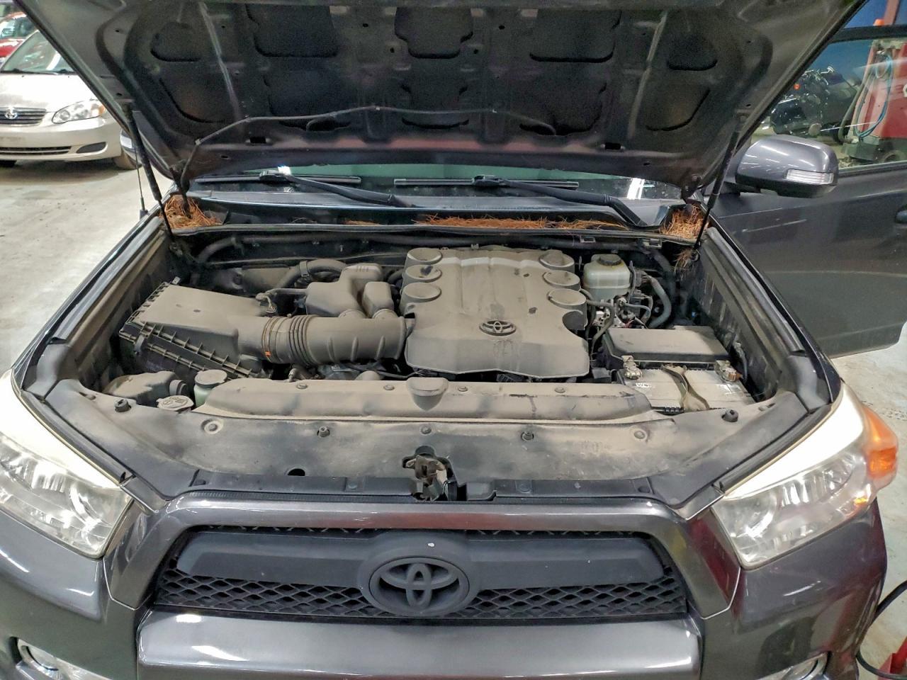 2013 TOYOTA 4Runner